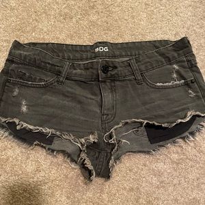 BDG low rise jean shorts